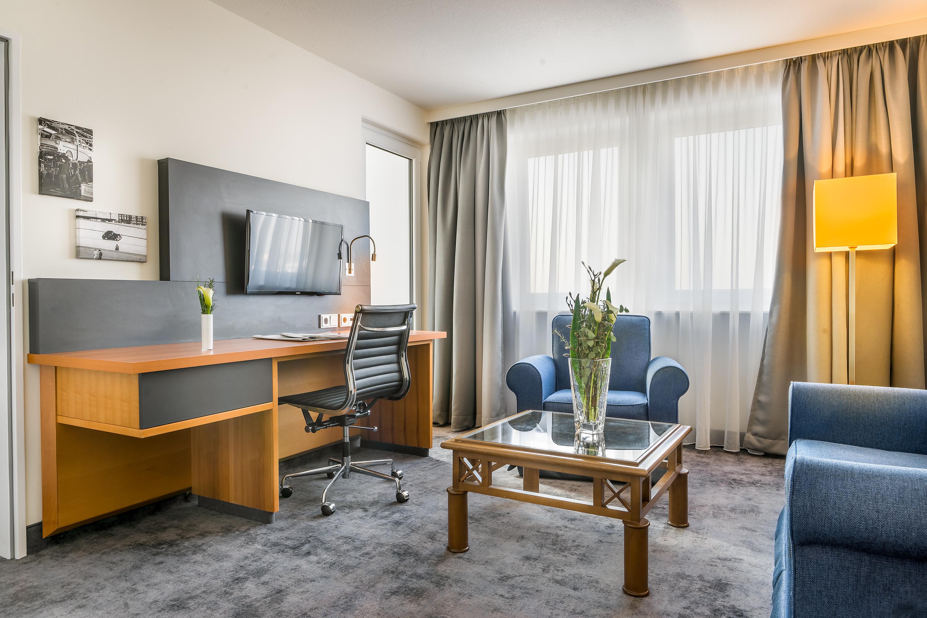 Garner Hotel Ruesselsheim By Ihg Exterior photo
