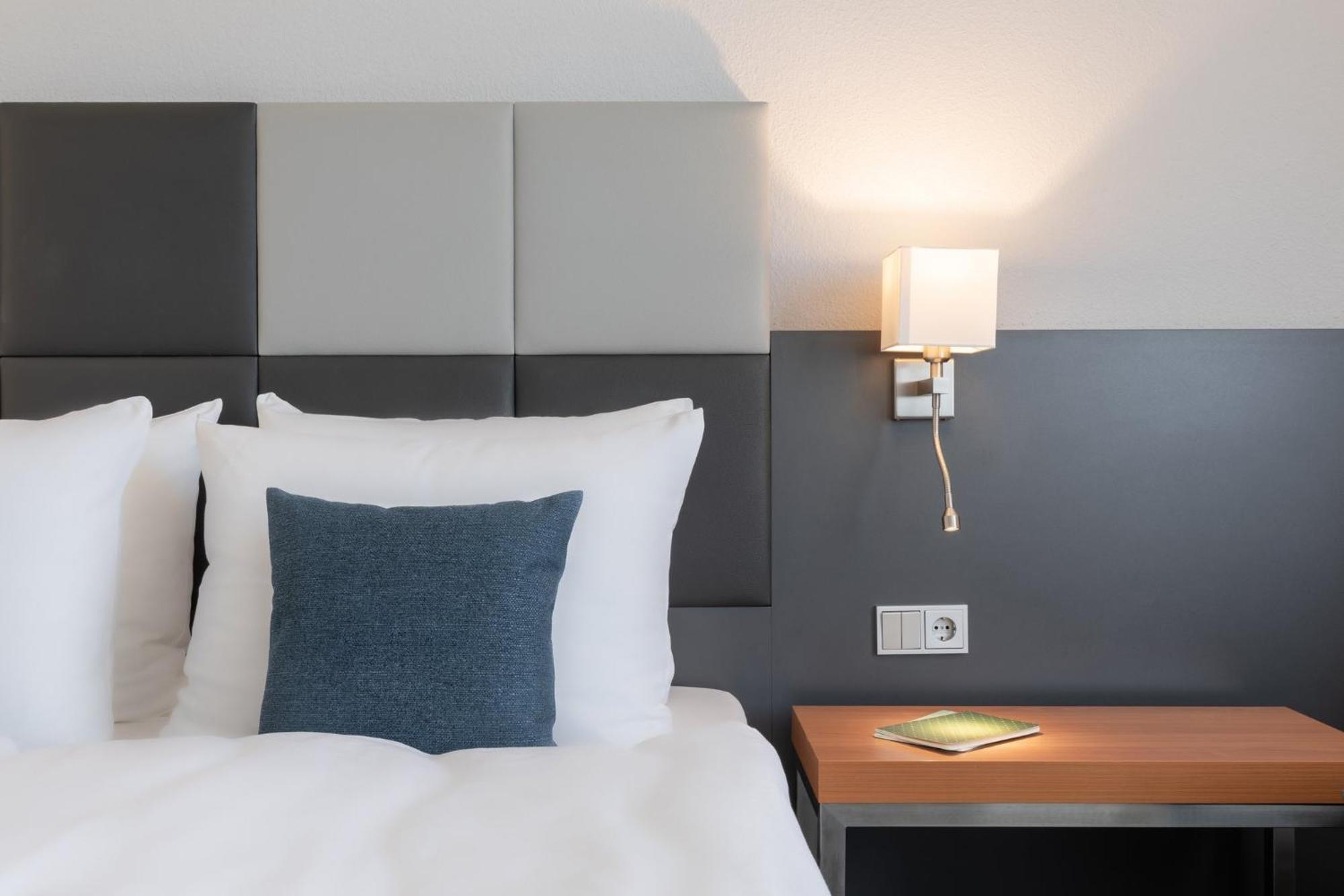 Garner Hotel Ruesselsheim By Ihg Exterior photo